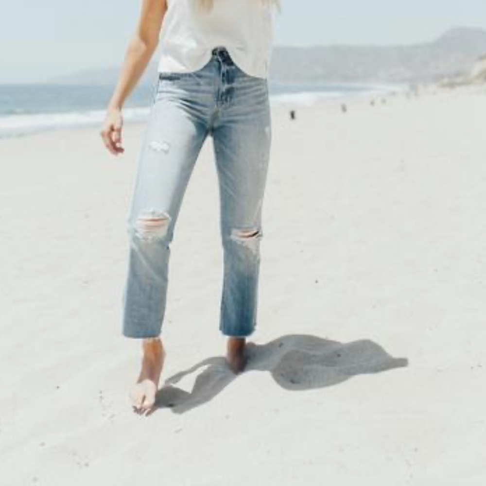 NWT Carly Jean Los Angeles Jeans